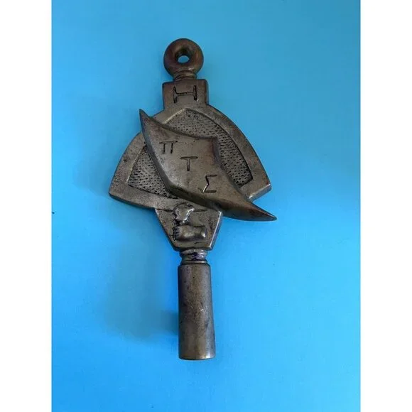 Vintage Brass Pi Tau Sigma Mechanical Engineering Fraternity Honor Society Key - Picture 9 of 10